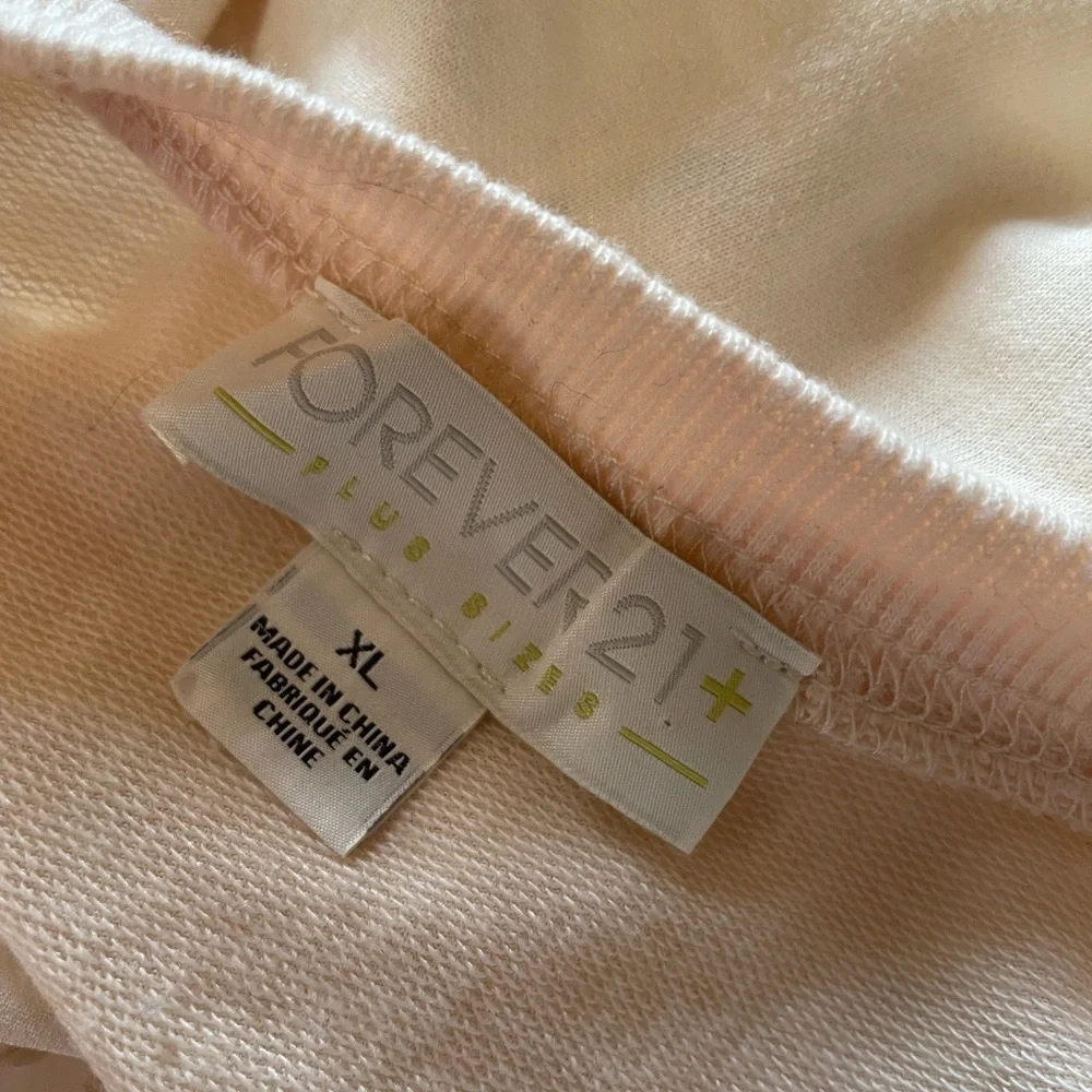 Women’s Forever 21+ Sheer Longsleeve ( XL ) - Picture 3 of 4